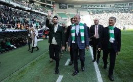 Togg, Bursaspor’un tribün ve şort sponsoru oldu